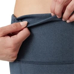 Helly Hansen 7/8 Constructed Leggings - Women's -Outlet Epic Ski Gear Store helly hansen 7 8 constructed leggings women s 2