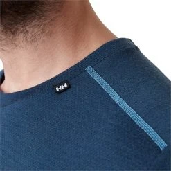 Helly Hansen Lifa Merino Midweight Crew Baselayer Top -Outlet Epic Ski Gear Store helly hansen lifa merino midweight crew baselayer top 3